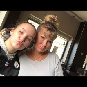 Meet your Posher, Lisa